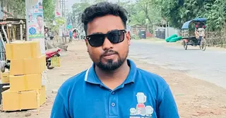 কালিগঞ্জে ট্রাকের ধাক্কায় হ্যামকোর ডেলিভারিম্যান নিহত